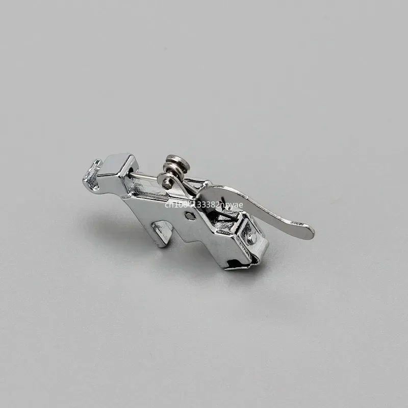 1pcs Domestic Sewing Machine Presser Foot Holder Low Shank Snap Accessories Sewing Machine Snap on Presser Feet Adapter 펀치니들세트