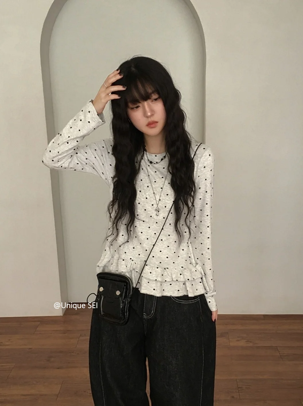 Korean Style Sweet Polka Dot Round Neck Slimming Ruffled Long Sleeved T-shirt Top For Women