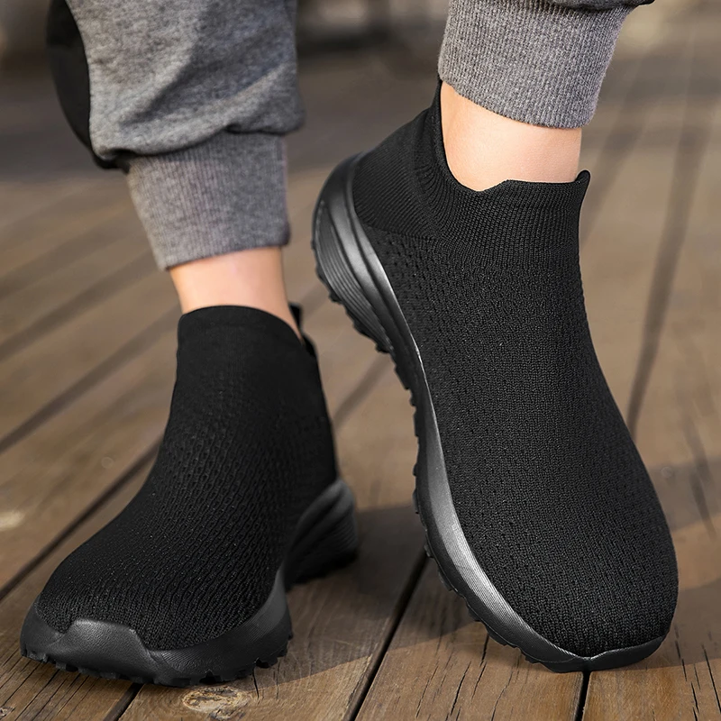 High Quality Sneakers Men Comfortable Breathable Lightweight Soft Wide Toe Non-slip Flat Socks Shoes Outdoor Casual Sports Shoes