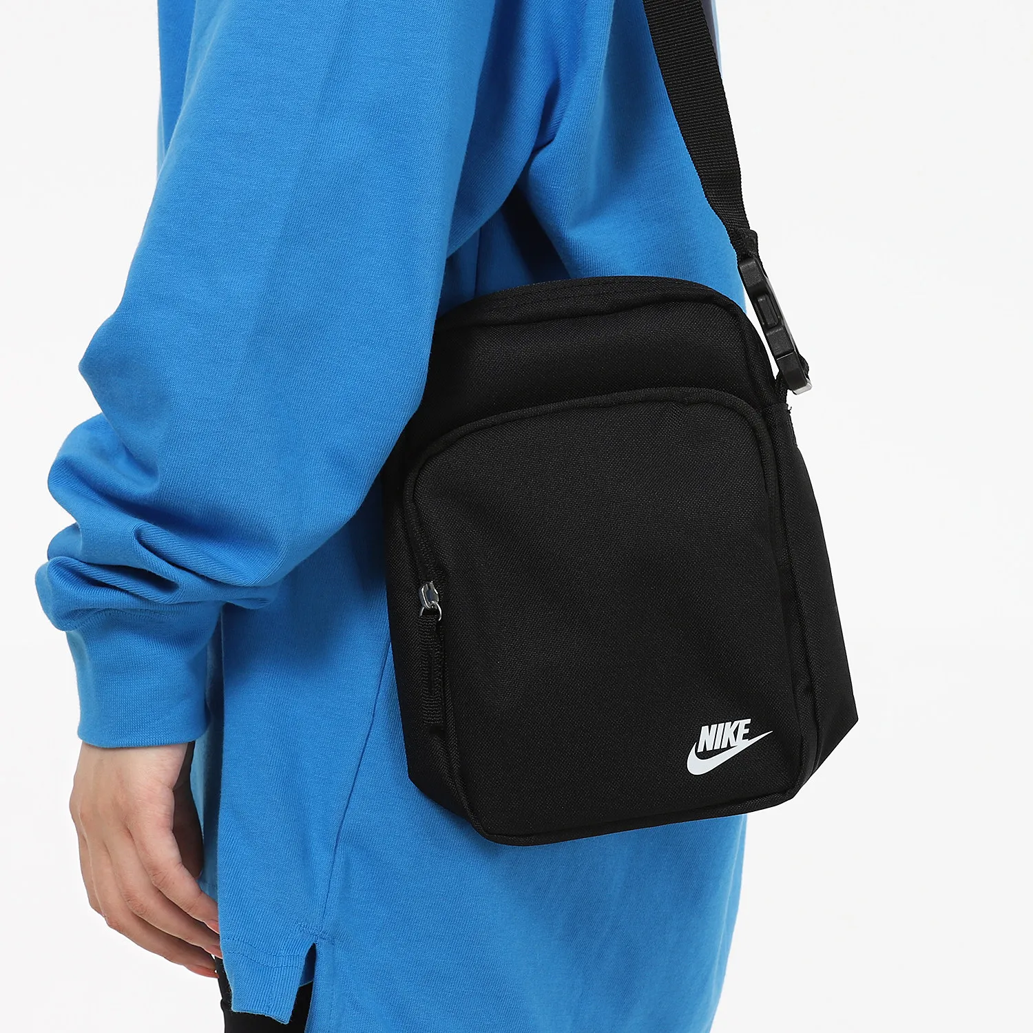 NIKE shoulder bag for men and women, small bag, crossbody bag, outdoor casual hanging bag DB0456-010-1