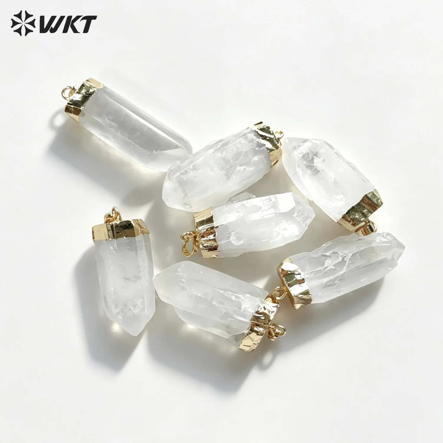 WT-P968 5PCS Wholesale Natural Crystal Point Pendant Making Natural Stone Clear Quartz Gold Plated For Women