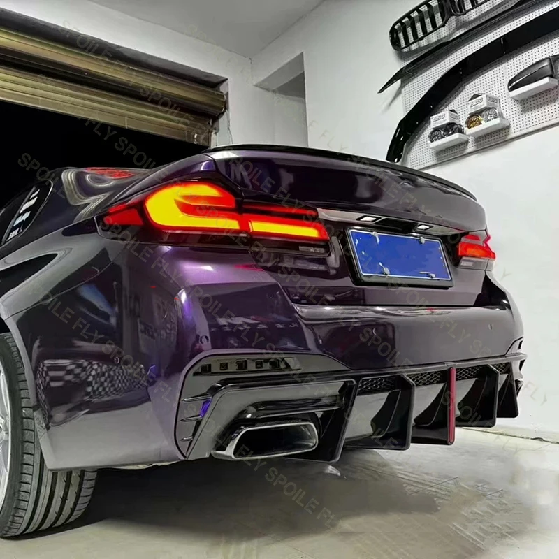 BMW 5 시리즈 G30 G31 M 스포츠 530i 525i 540i 2017-2023 고품질 3개 세트 자동차 리어 범퍼 립 스포일러 유광 블랙 LED 포함 썸네일 5