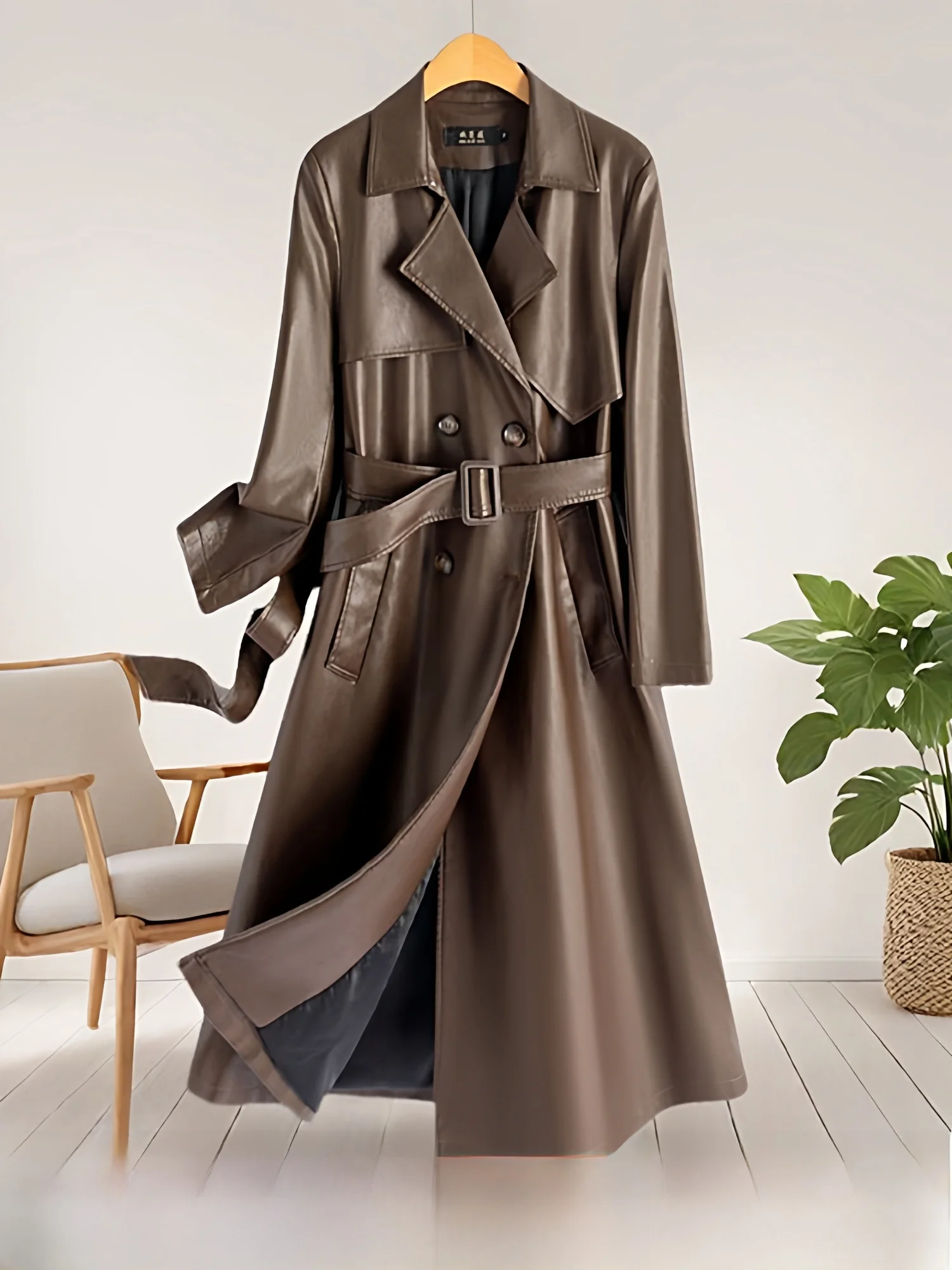 

Элитное женское пальто из натуральной кожи средней длины, выше колена, из овчины, приталенное, с поясом, ветрозащитное, новая модель