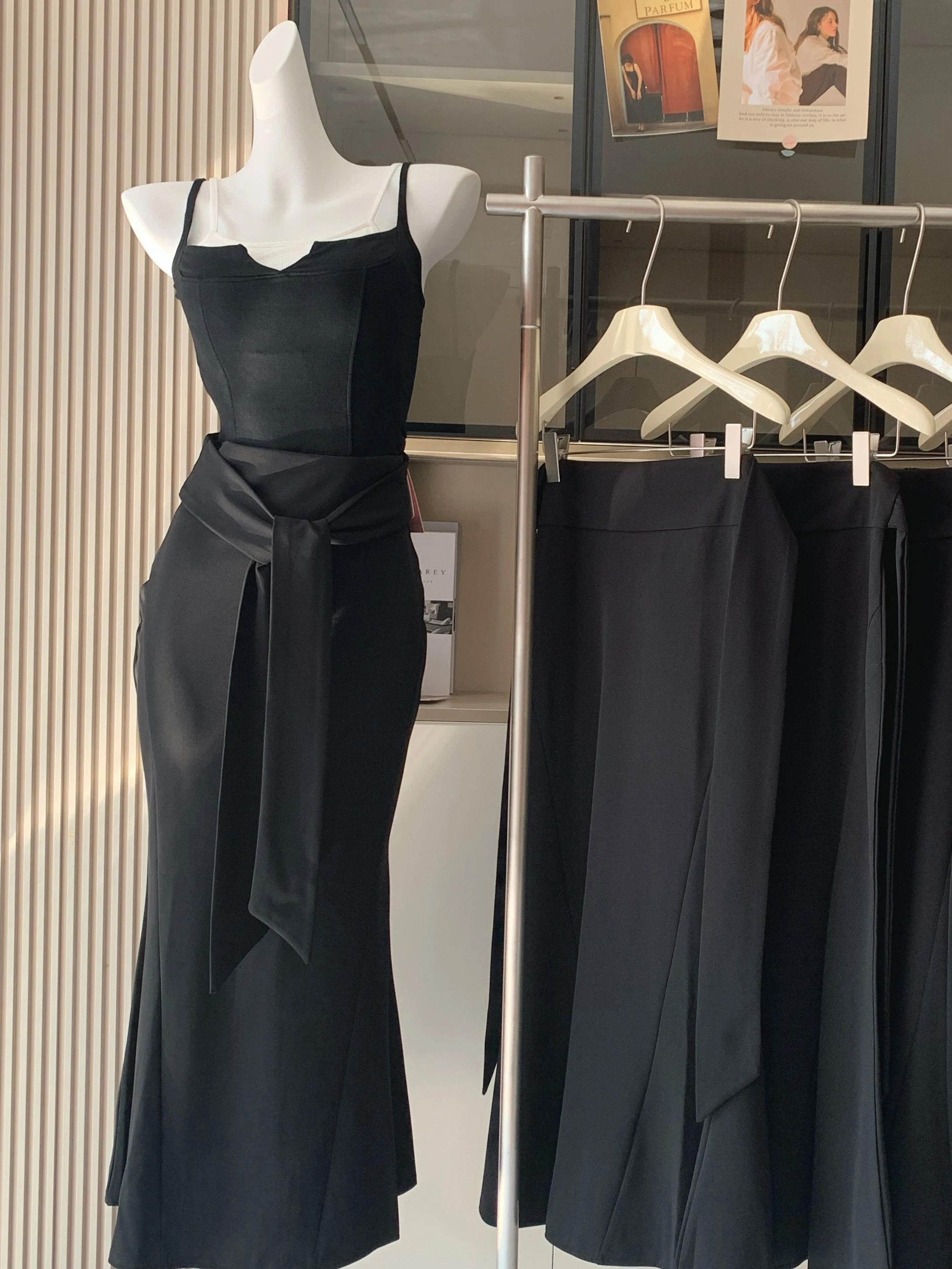 Ele Bla ter Ne  Dr Women's Summer New Sle Sa Design Slimming Bodycon Fi Tail Long Skirt