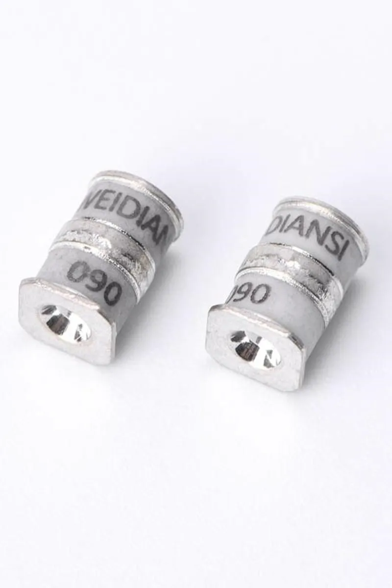 

SMD ceramic gas discharge tube 3RL090M-5-S 3SPC090F B3D090L-C 90V 5*7.6