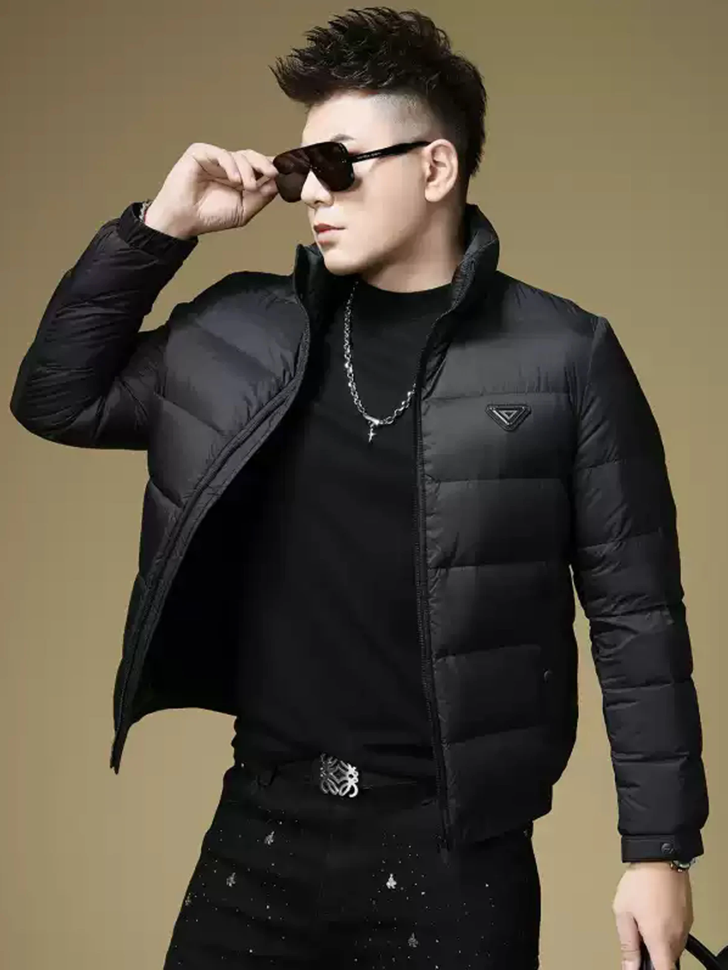 

Мужская утепленная пуховая куртка премиум-класса с воротником-стойкой, теплая, морозостойкая, с наполнителем из 90% белого пуха, верхняя одежда