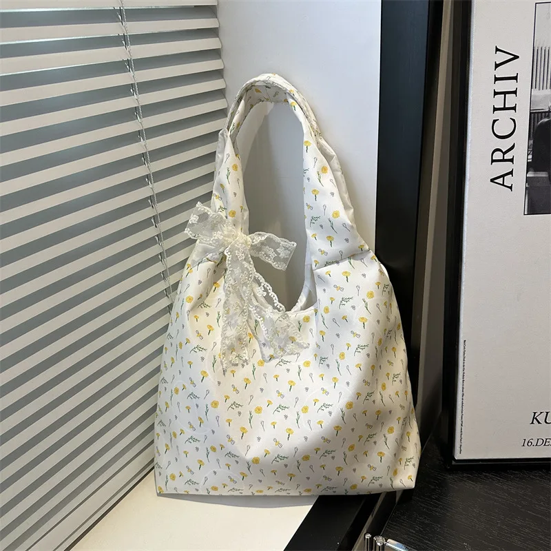 

Sweet Versatile Lace Floral Women's Shoulder Bags Large Capacity Commuter Ladies Underarm Vest Bag Casual Female Handbags Tote