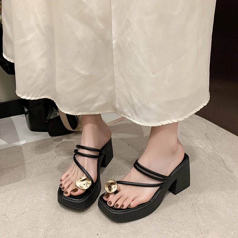 

Metal Buckle Thin Strap Block Heel Slippers Summer New Round Toe Platform Non-slip Sandals