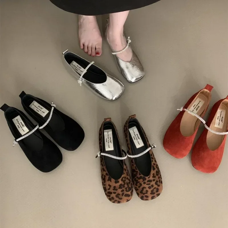 2024 Autumn Rhinestone Women Flat Shoes Fashion Round Toe Shallow Slip on Boat Shoes Soft Flat Heel Outdoor Dress Mary Jane Shoe