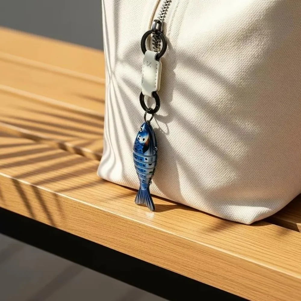 Novelty Multi-jointed Fish Keychain Braided Rope Nylon Rope Fish-shaped Keychain Realistic Hand-wrapped Leather Wooded Keyring