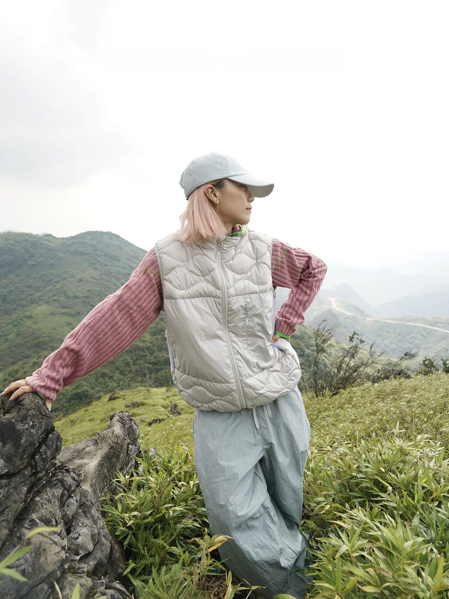 Outdoor Casual Sporty down Vest Warm Commuting Lightweight the Force of Wilderness Autumn Winter Women's Fashion Nylon