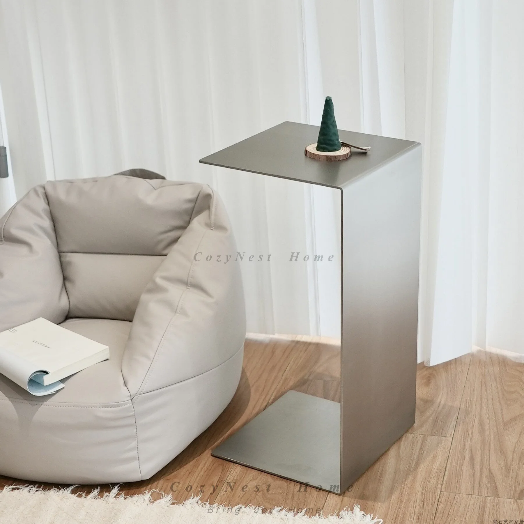 For brushed stainless steel C-shaped edge light luxury living room sofa corner small apartment