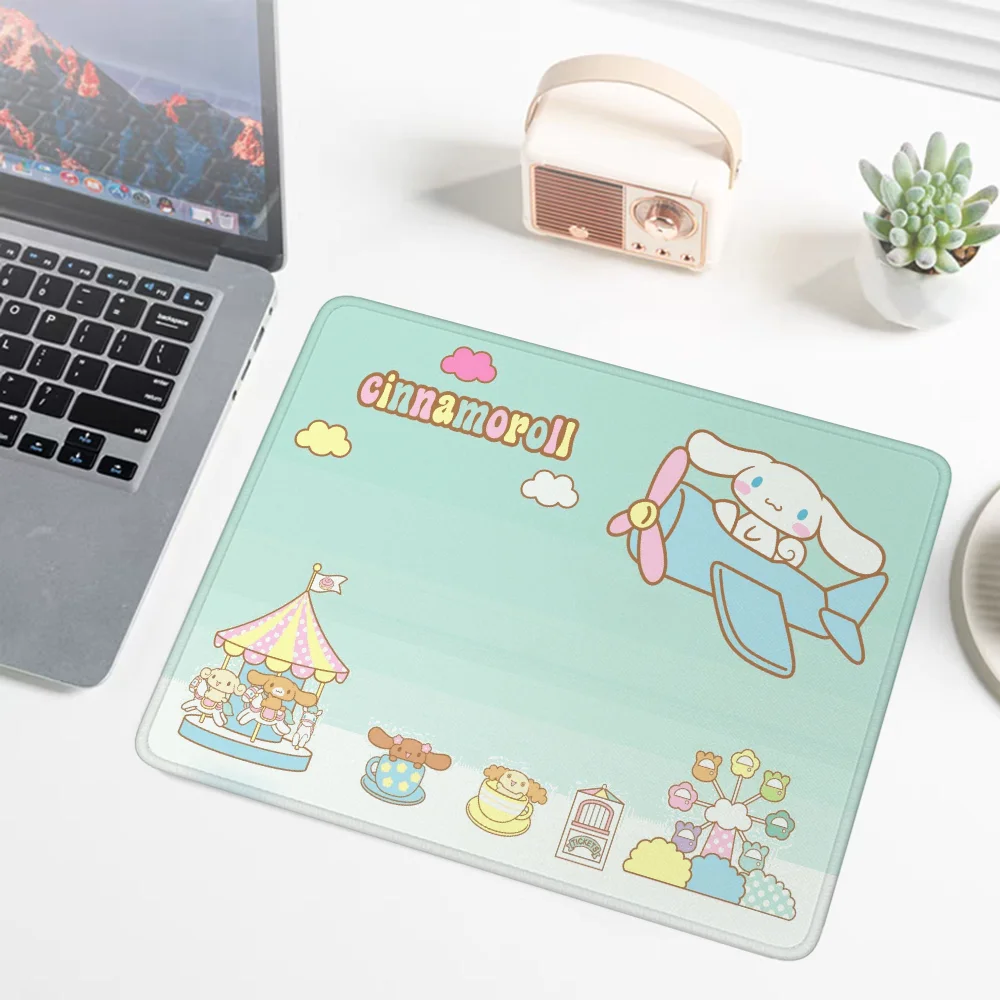 Cinnamoroll Keyboard Mouse Pad Cute Sanrio Small Deskmat Gaming Pc Setup Accessories Gamer Cabinet Rubber Mat Pad on the Table