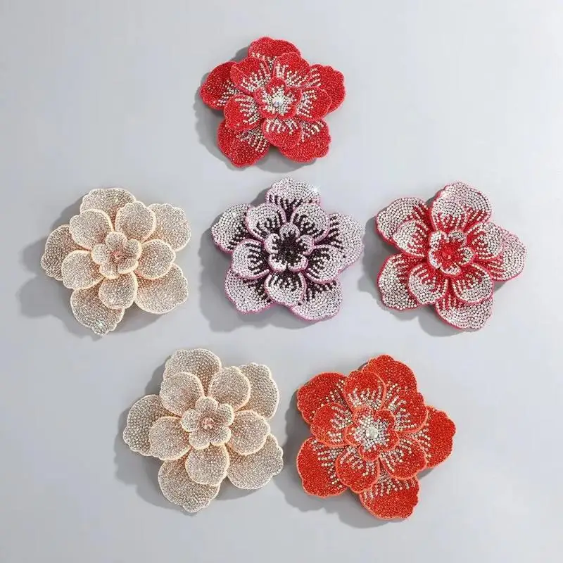 1 Stück Dreidimensionale Kamelien-Strass-Blumenapplikationen DIY Bastelzubehör Nähzubehör Verzierung Blumenbrosche Stoffe Sparklin – Detail 5
