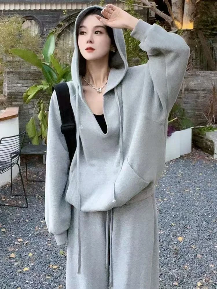 

Повседневный свободный свитшот с V-образным вырезом и брюки с высокой талией и широкими штанинами, комплект из двух предметов для женщин, весна-осень, новый стиль, комфортная мода