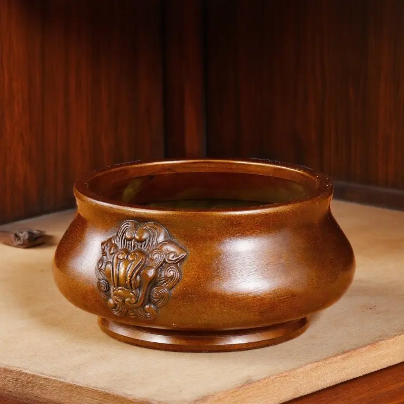 Copper with smooth surface lion head, Yi-style incense , vintage imitation Xuan De burner, home and off