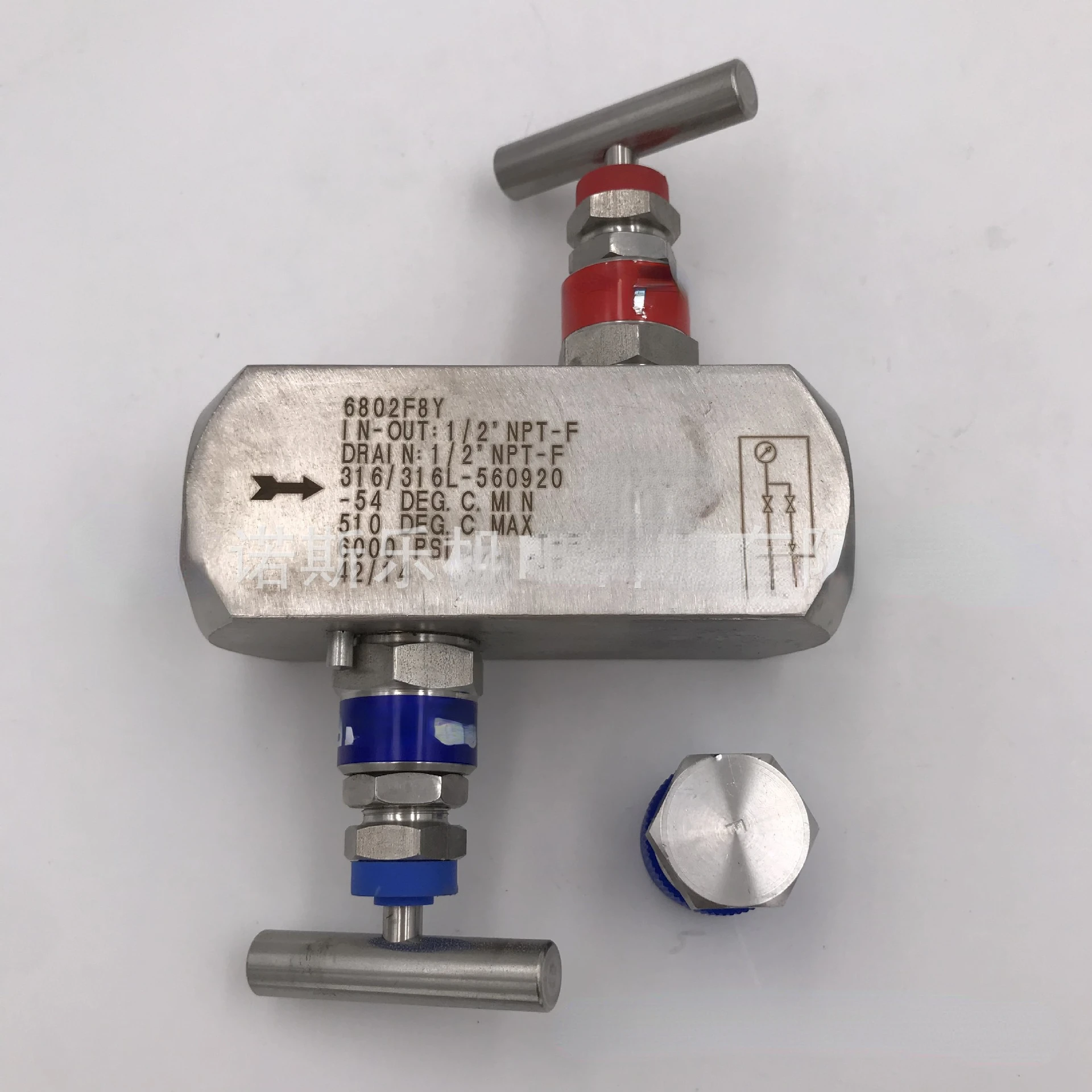 

Double Needle Valve 6802F8Y