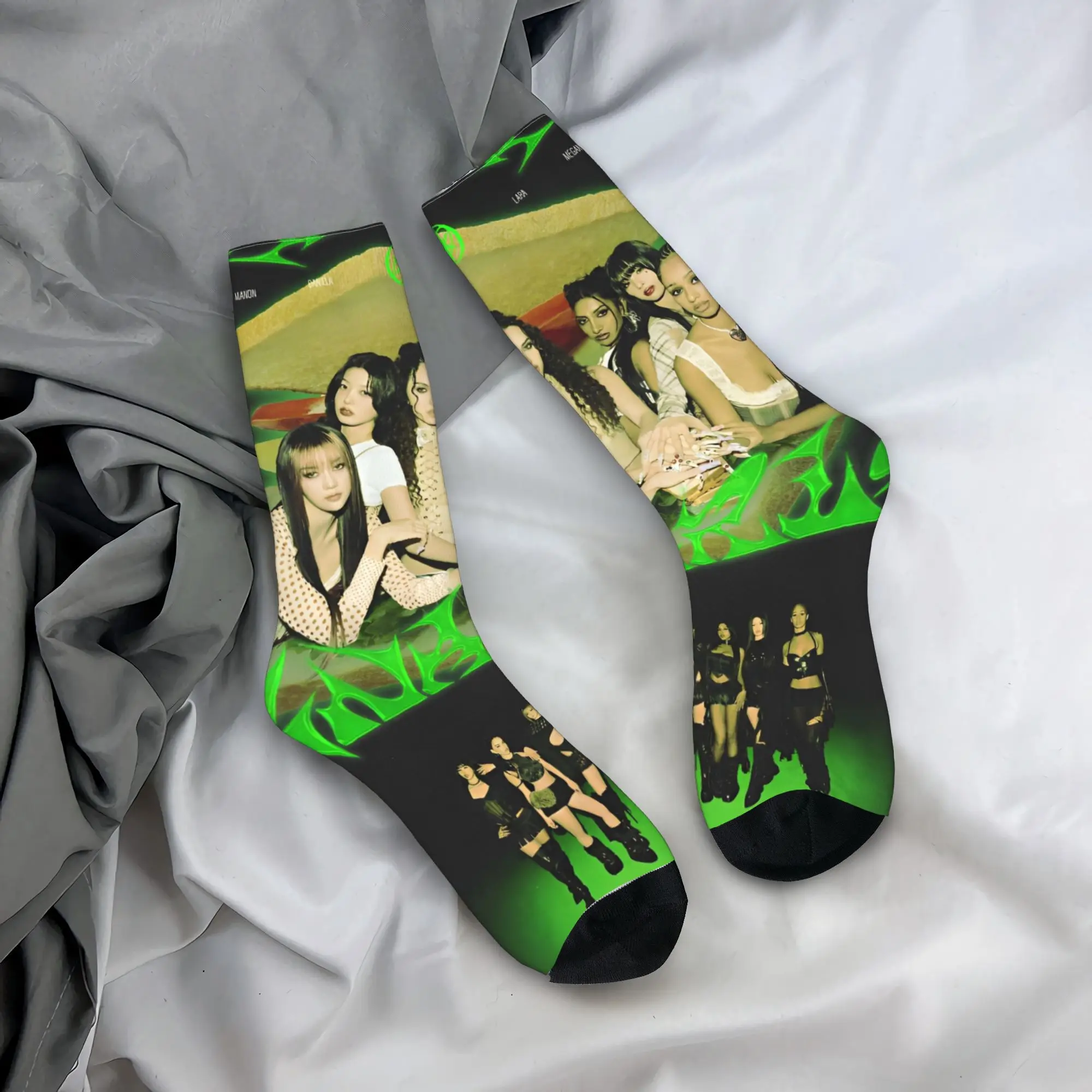 한국 스타일 KATSEYE Gnarly 양말 인쇄 스타킹 미끄럼 방지 남성 양말 따뜻한 부드러운 가을 현대 러닝 스포츠 양말