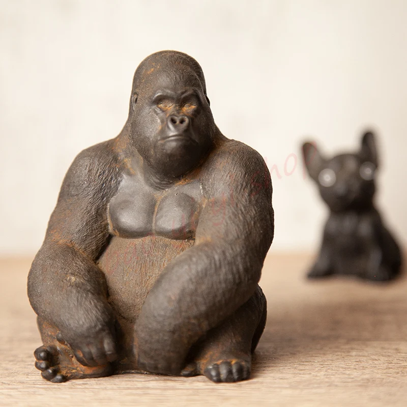 

Imitation cast iron natural rust / living room, study Handcraft /Mini gorilla animal desktop decoration