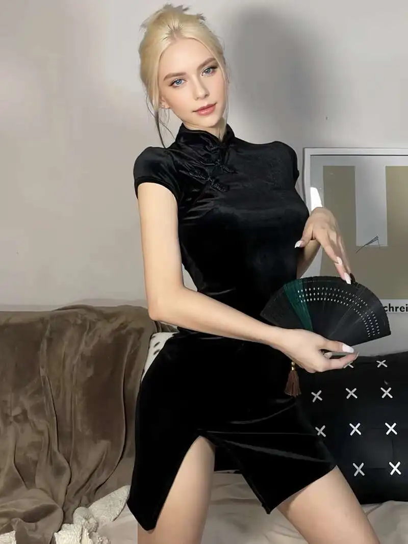 فستان صيفي نسائي Y2K شيونغسام مخملي أنيق أسود مثير بأكمام قصيرة وزر للتسوق غير رسمي صور تشيباو فستان ضيق