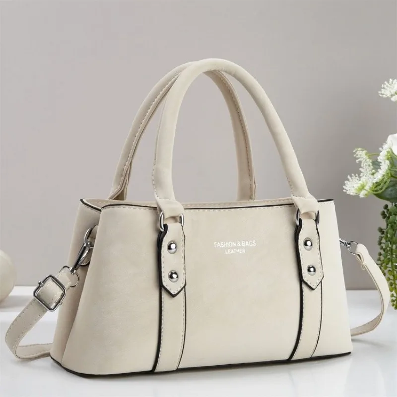 

Elegant Women Leather Diaper Bag Luxury Classic Trendy Crossbody Messenger Tote Bag for Travel and Daily Use