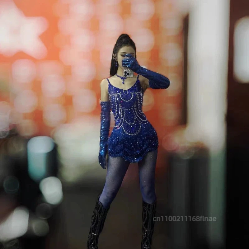 2025 novedad de verano estilo vestido de baile latino Su mono baile europeo y americano Sexy brillante elástico vestido de actuación en escenario