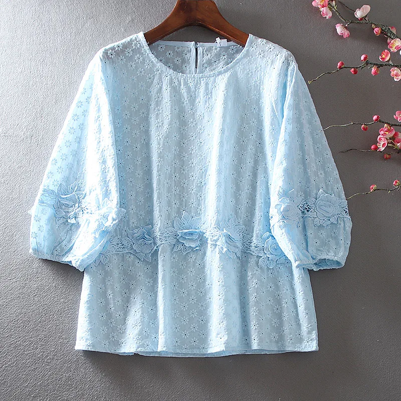 Women's Spring Summer Flower Embroidery A-line Shirt Female Vintage Loose Casual Plus Size Cotton Shirt Blouse TB2737