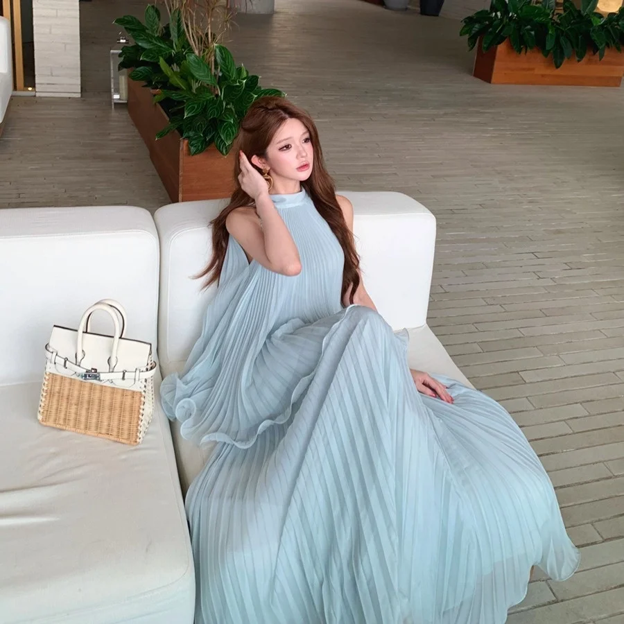

Summer 2026 Sexy Vacation Style Sleeveless Pleated Sash Chiffon Top Half Skirt Long Dress Set Women's Fashion Ensemble