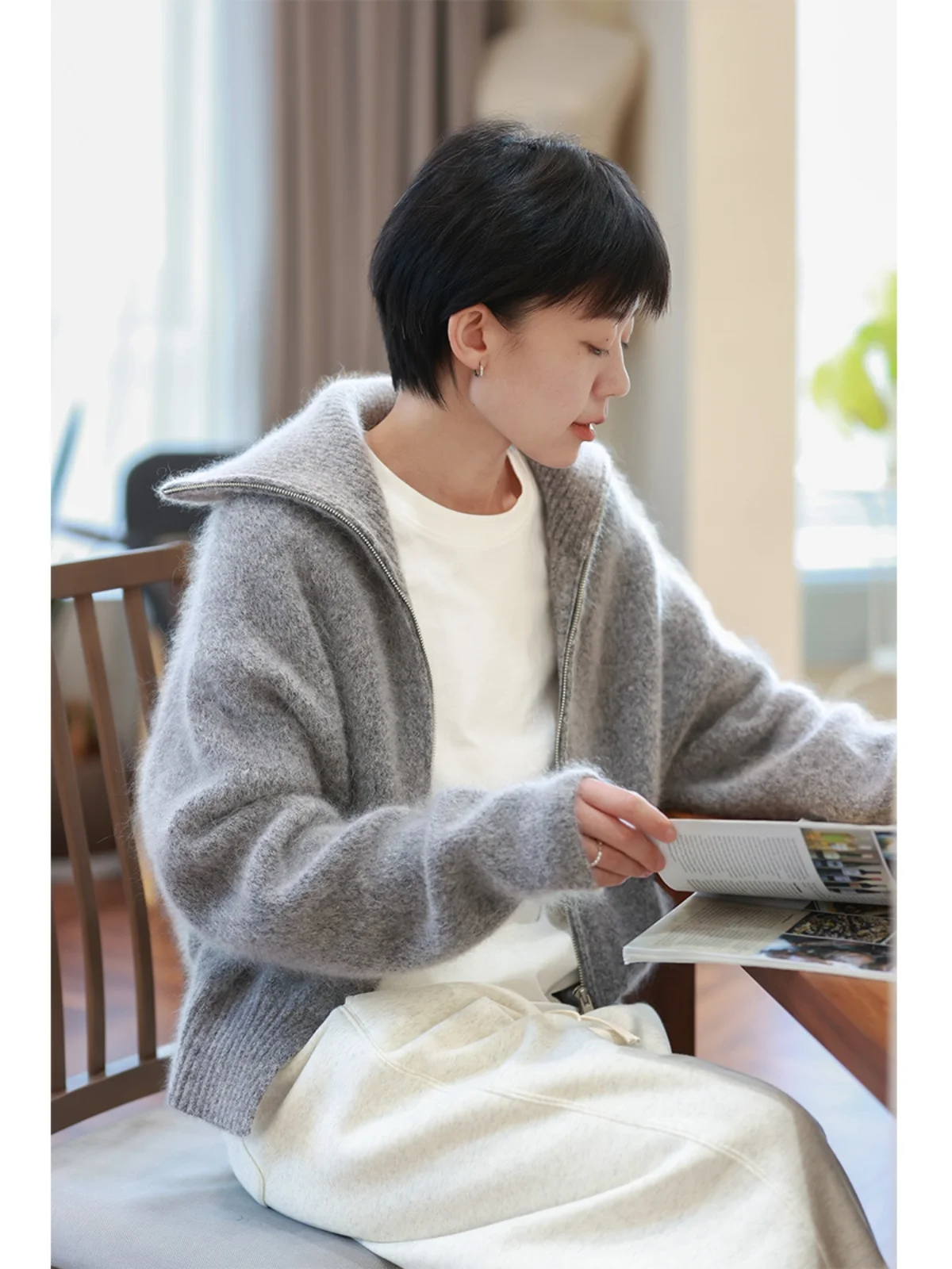 

Утепленный вязаный кардиган на молнии из шерсти верблюжьего пуха для женщин, осенне-зимняя новая верхняя одежда