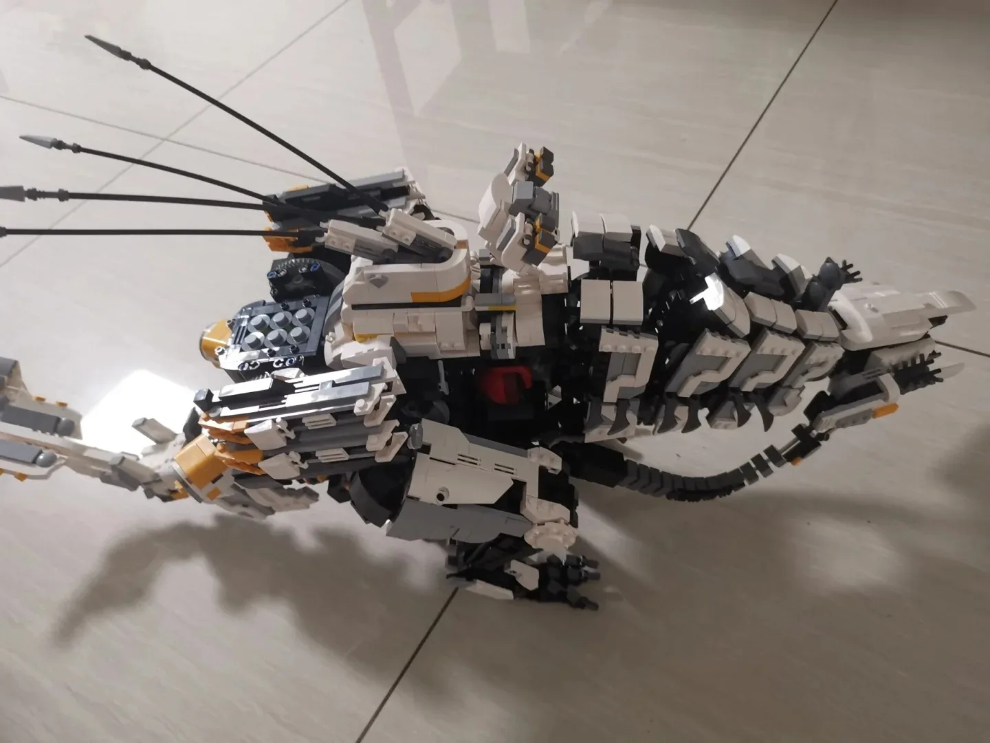 4743 個 MOC ゲーム Horizo​​n Zero Dawned Thunder Teeth ビルディングブロックメカニカルモンスターアクションフィギュアモデルおもちゃギフト子供のための