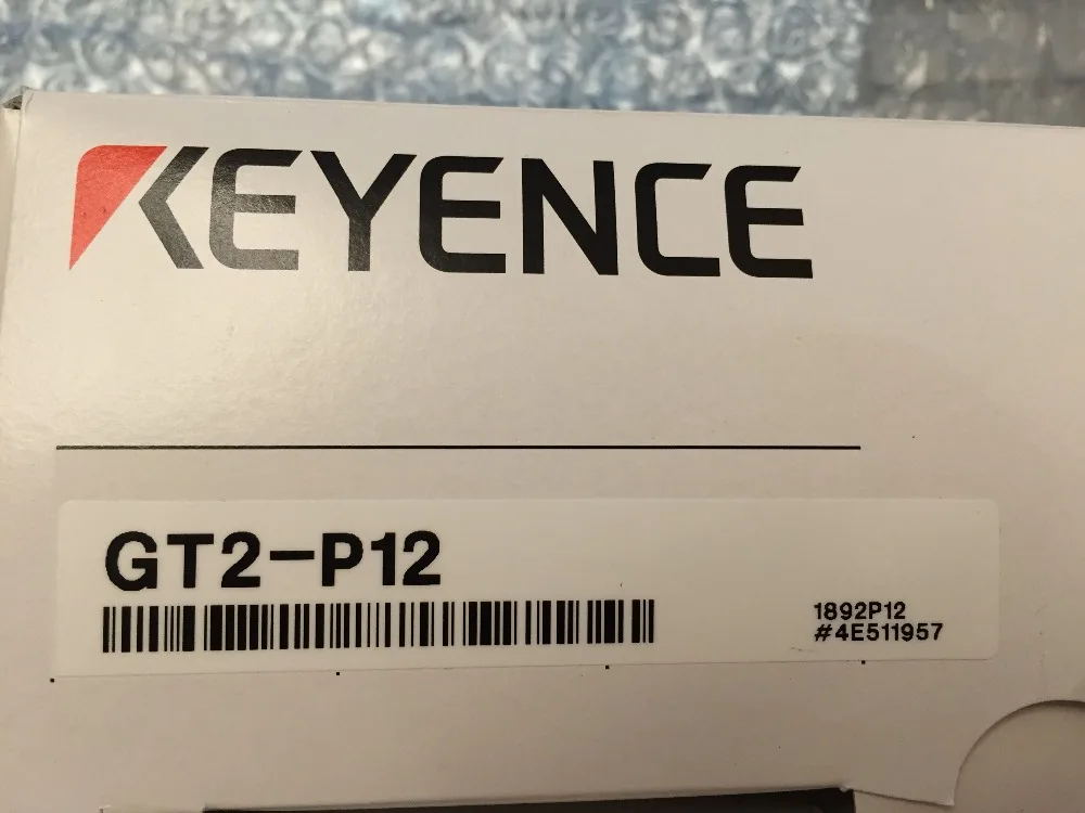 Displacement sensor GT2-P12 original NEW