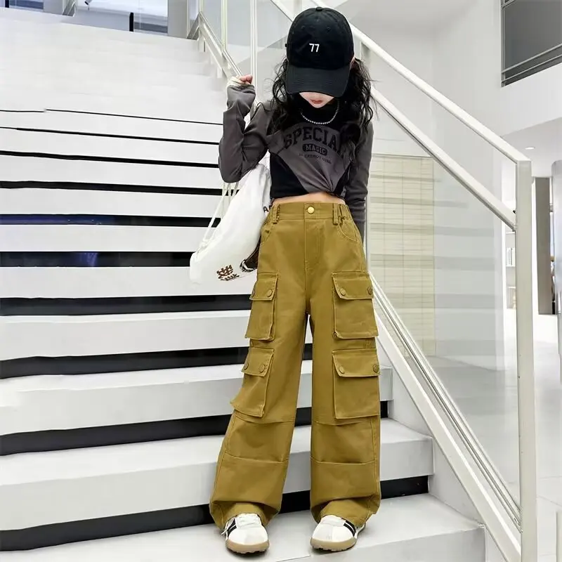 Girls Teenage Cargo Pants Appear Loose Wide Leg Fitting Casual and Versatile Sportswear Trousers Straight Leg Streetwear