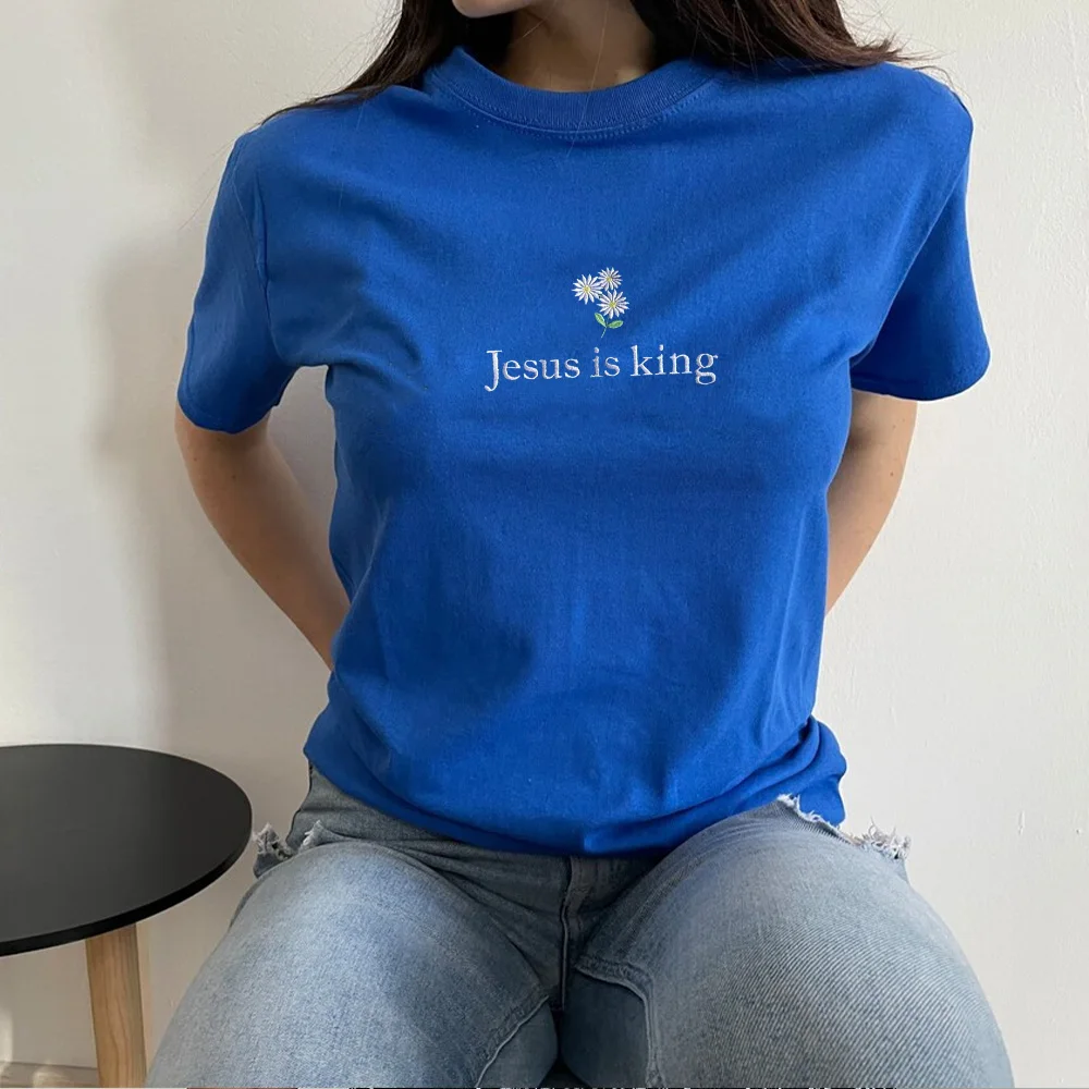 Jesus Is King Flower Embroidered Royal Blue T Shirts Women Summer Short Sleeve Loose Cotton Casual Tops Vintage Christian Tees