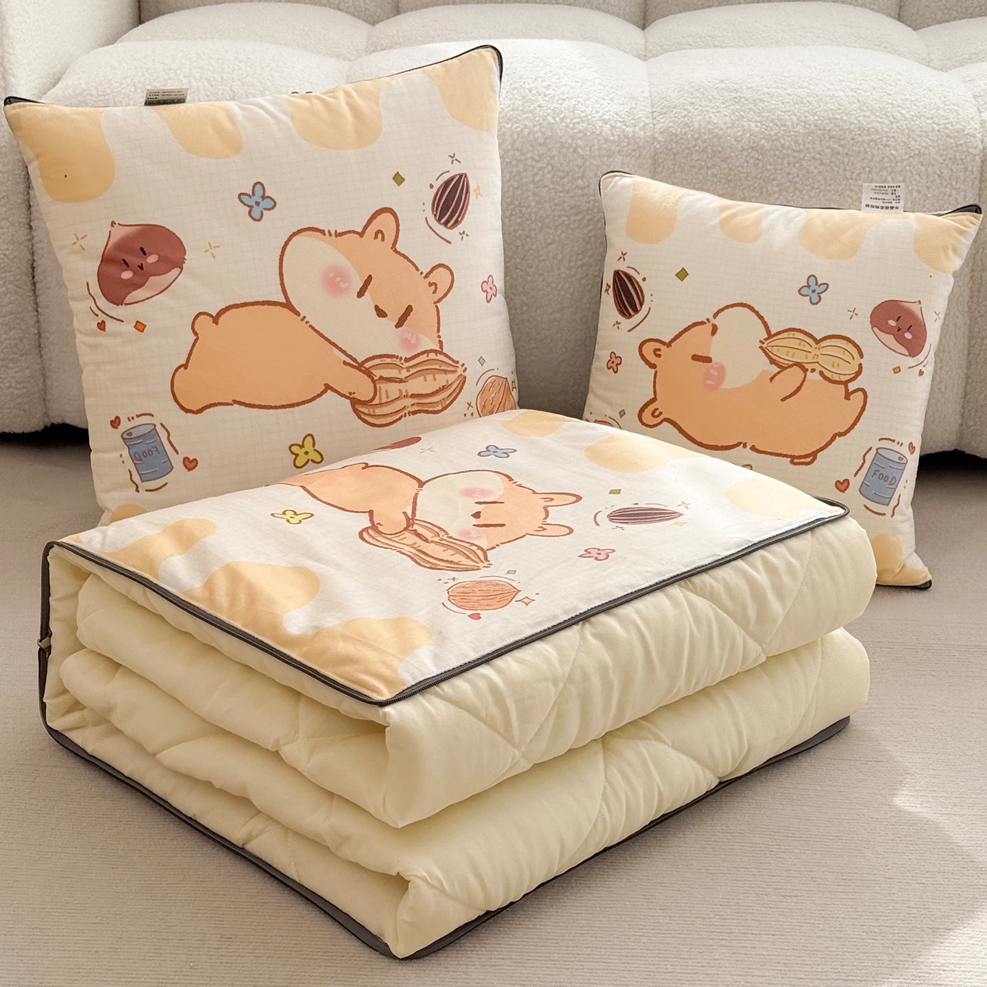 Cute Hamster Two-In-One Pillow Blanket Office Nap Car  Cushion Modern Simple Style Polyester Fiber Square Cartoon Design