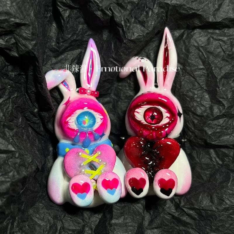 3024 Creative Handmade Eyeball Bunny Soft Ceramic Necklace Dark Cthulhu Decoration Halloween Artwork Customized Birthday Gift