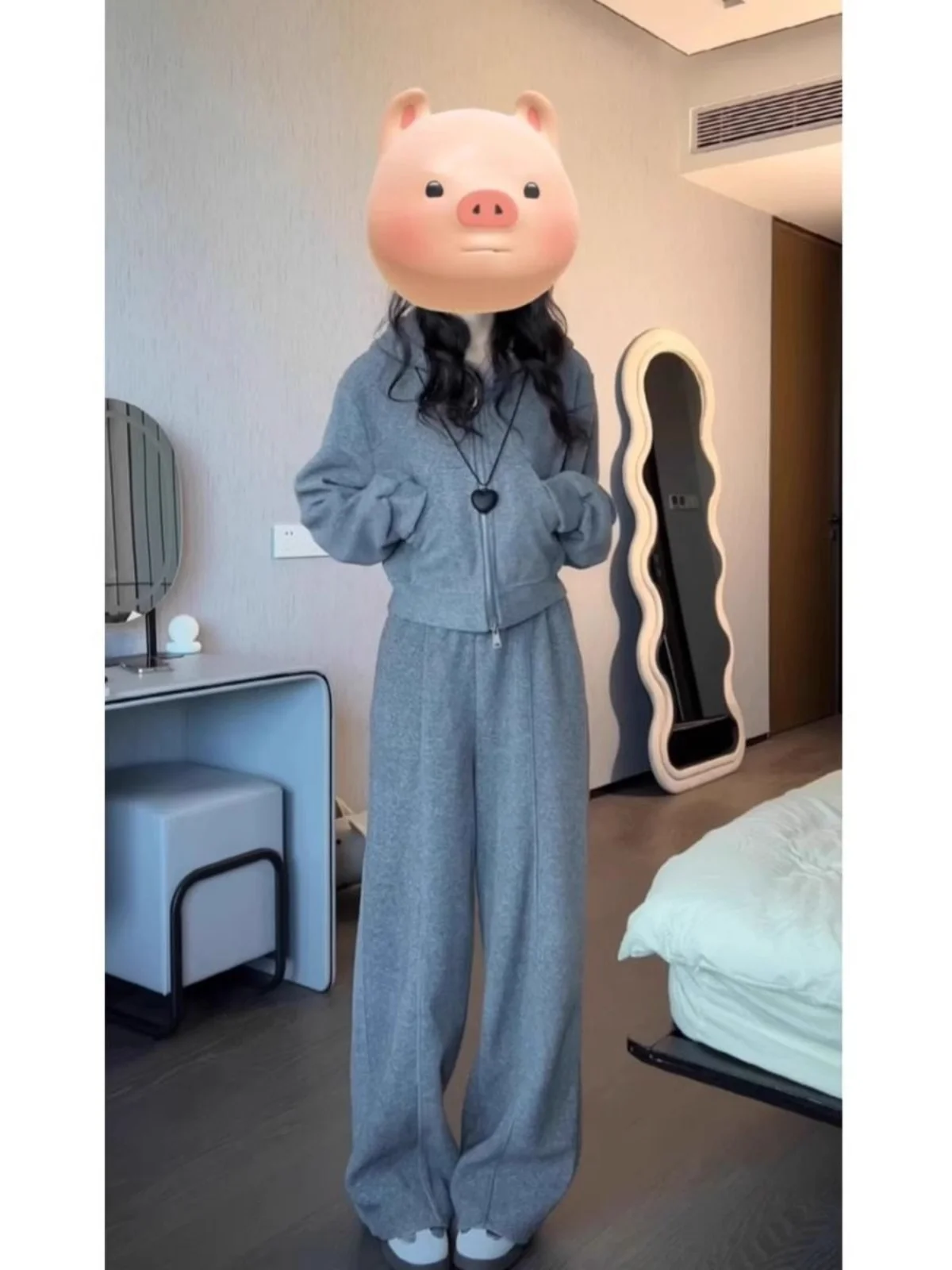 

Женский повседневный спортивный костюм: утепленное флисом худи и широкие брюки, комплект из двух предметов для весны, осени и зимы, в стиле кэжуал