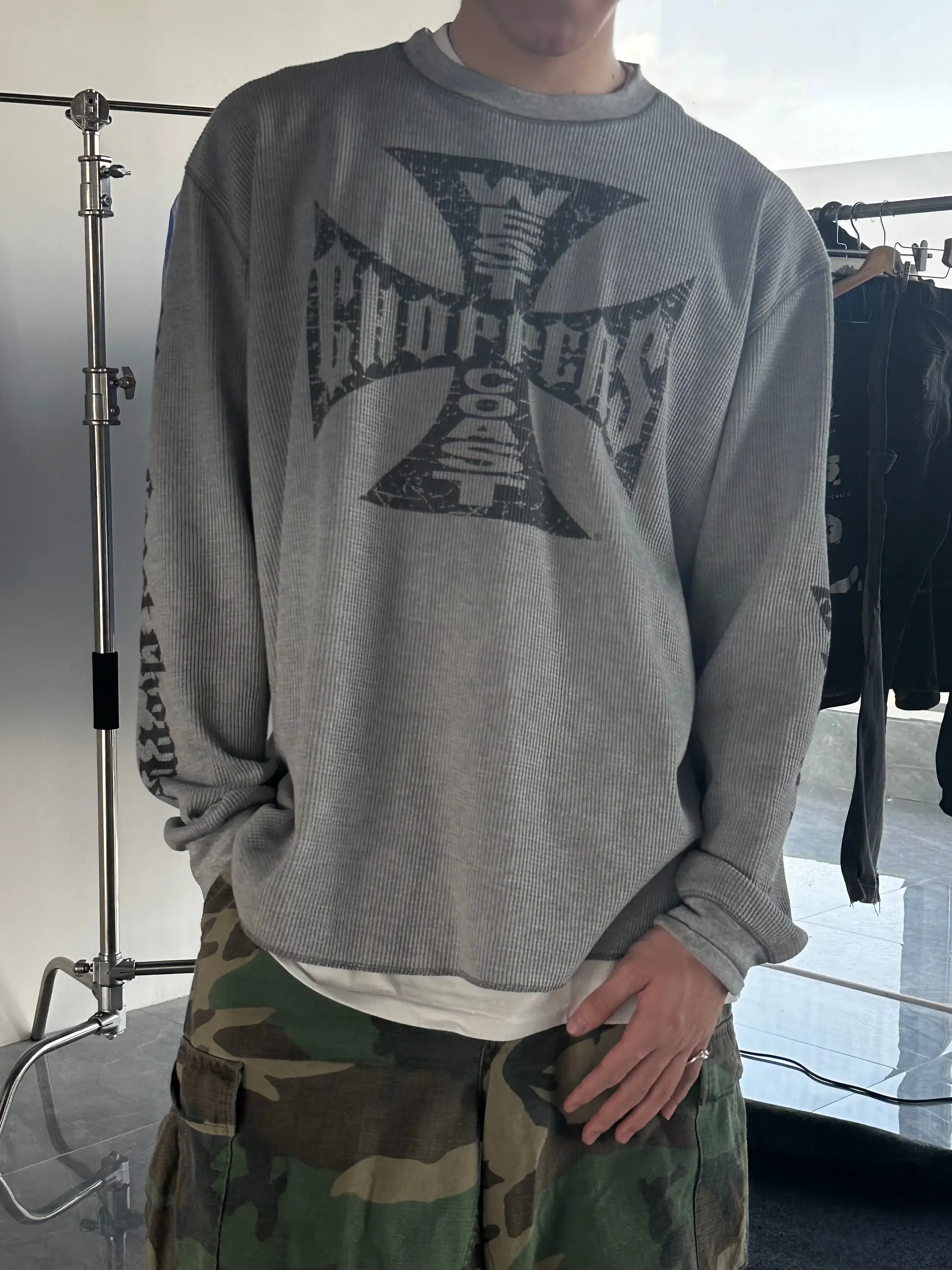 

Футболка Stylist West Coast Choppers Vintage Sanskrit Grey Waffle с длинными рукавами ER/D