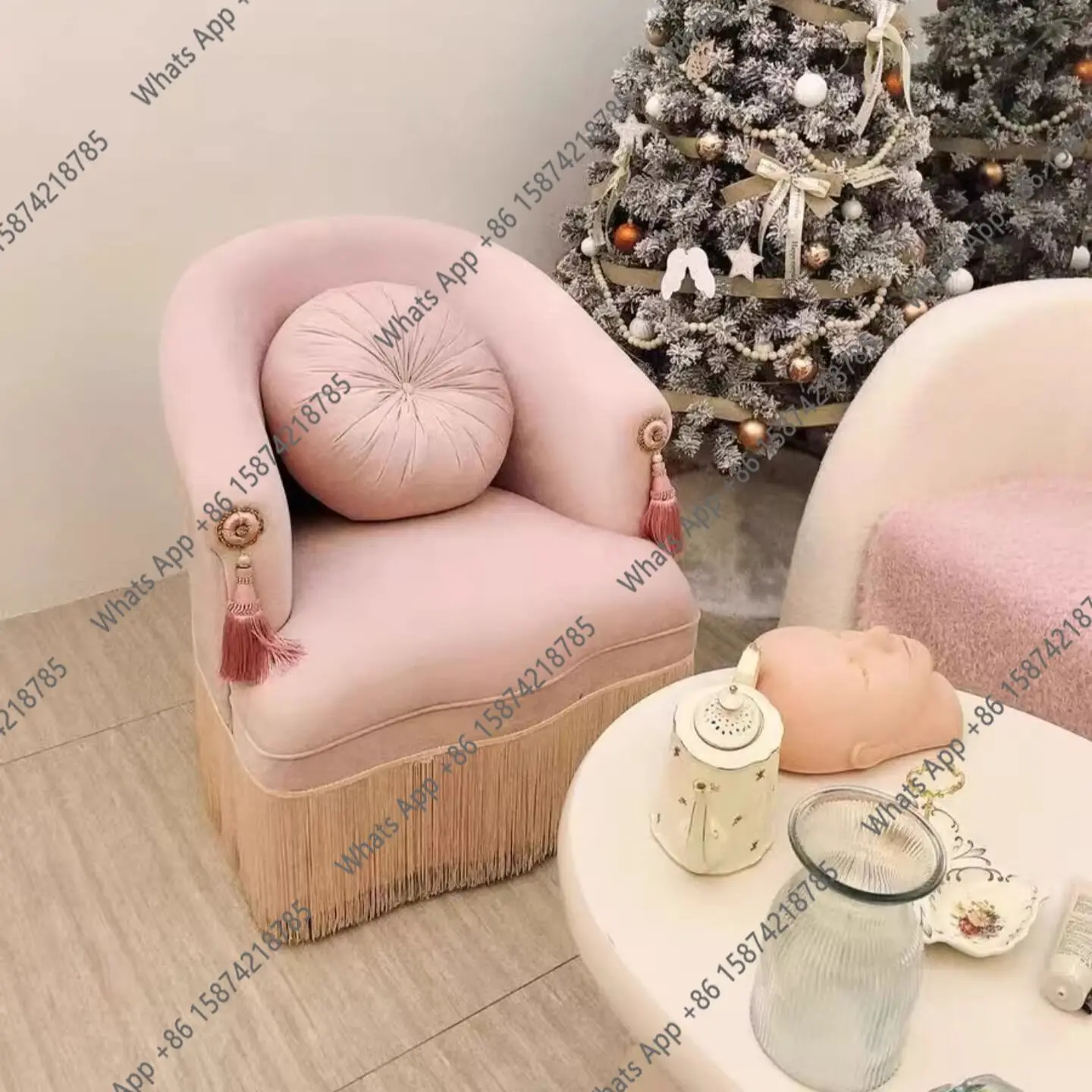 N Living Room Small Apartment Fabric Armrest Leisure Chair Retro French Velvet Fringed Single Sofa Designer Bedroom