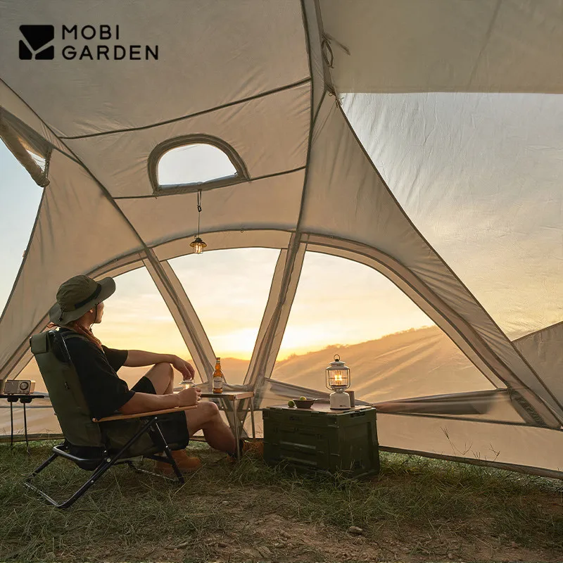 MOBI GARDEN 400x380cm 5-8 Person Four-Season Tent