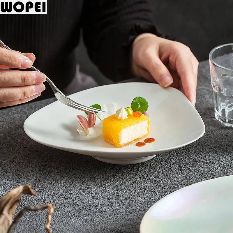Irregular Porcelain Plate Creative Dessert Plate Snack Pastry Plate Pasta Dish Fruit Plates Serving Plates Specialty Tableware
