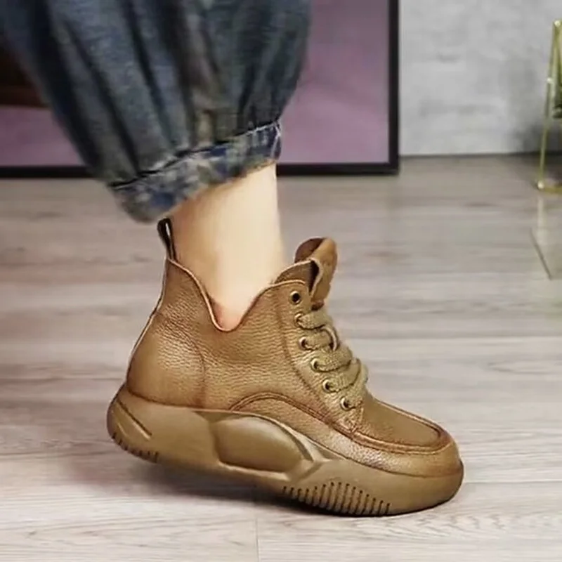 Winter And Autumn Women & Girls Soft Leather Shoes Fashion Female Anti-Slip Ankle Boots Casual Thick-Soled Sneakers Size 35-40