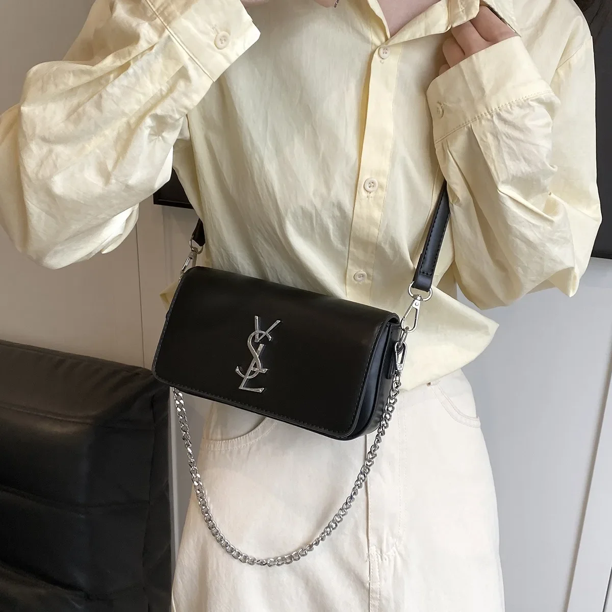 Summer Ins Chain Bag Women's French High-end Crossbody Bag Outdoor Small Shoulder Bag High Quality Armpit Bag