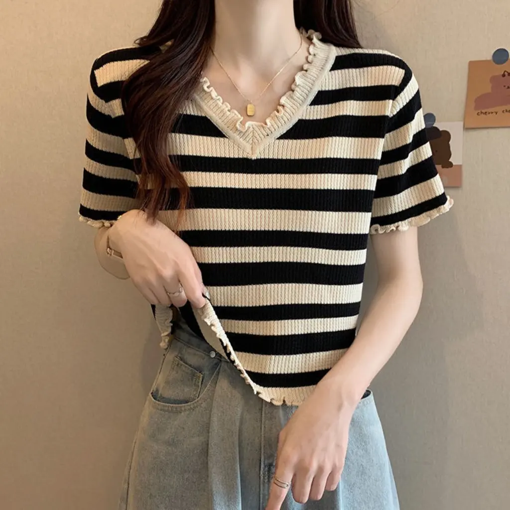 

Women's Ice Silk Striped T-shirt V-neck Short-sleeved Summer Ear-rimmed Top Knitted Small Shirt New Arrival