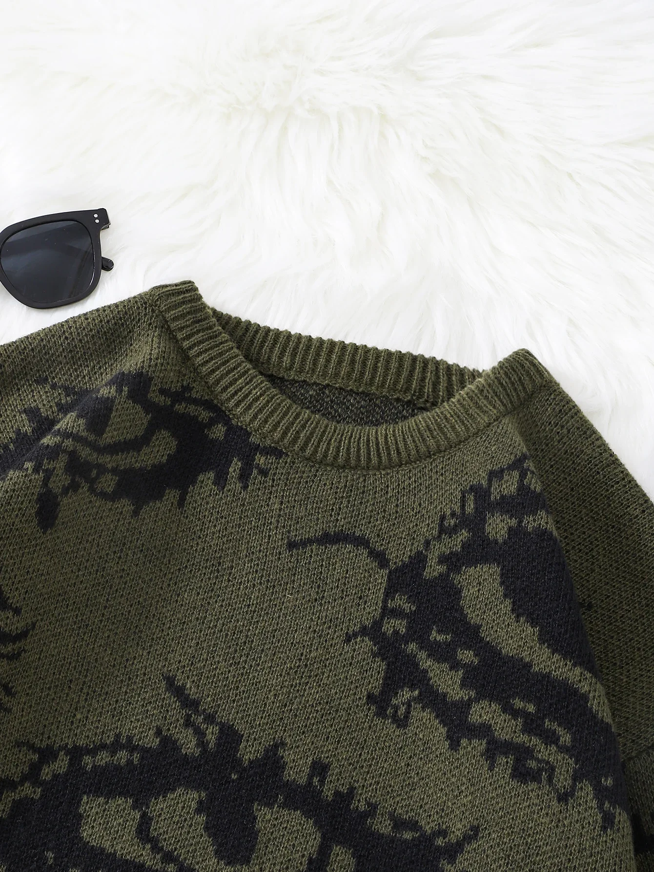 New Popular Autumn and Winter Abstract Eye Jacquard Pattern Pullover Sweater Casual Round Neck Knitted Men's Pullover