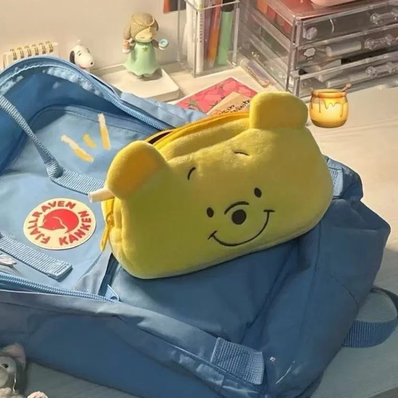 Simple Disney Winnie the Pooh Cute Creative Cartoon Pattern Fashionable Portable Pencil Bag Large Capacity Storage Cosmetic Bag