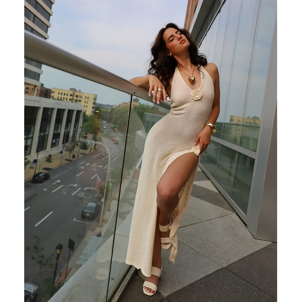 2024 Strand-Vertuschung, gestrickte Tunika, Bikini-Vertuschungen, sexy, durchsichtiges Neckholder-Maxikleid, Damen-Sommerkleid mit Schlitz, Strandmode