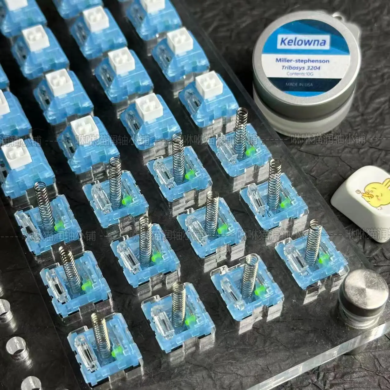 Custom Deep Hand-Finished Arctic Fox Themed Switch, Thick Polished Frosted Snow Fox Mechanical Keyboard Upgrade Gift