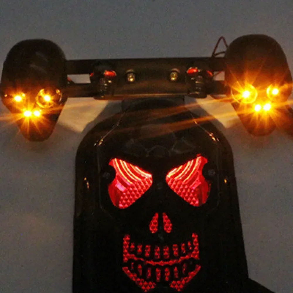

Universal 12V Skull Integrated Rear Lamp Brake Turn Signal Motorcycle Tail Light Cafe Racer Bobber Touring Dirt Bike