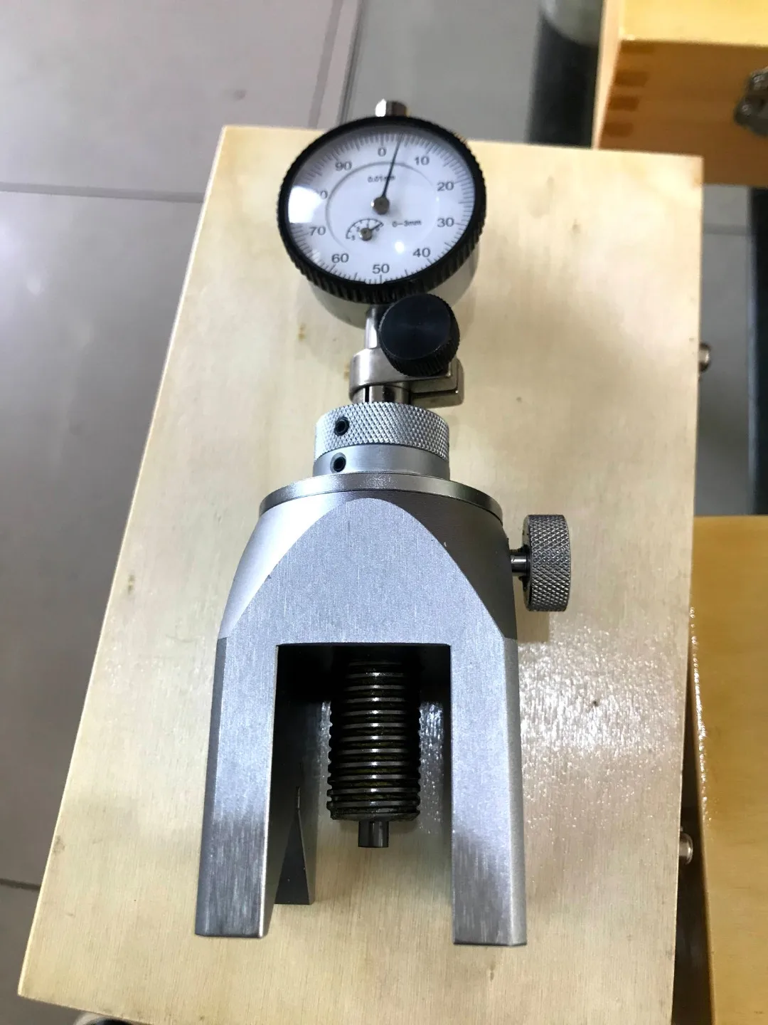 آلة مملة الحالة الجديدة HY-02 بقياسات دقيقة