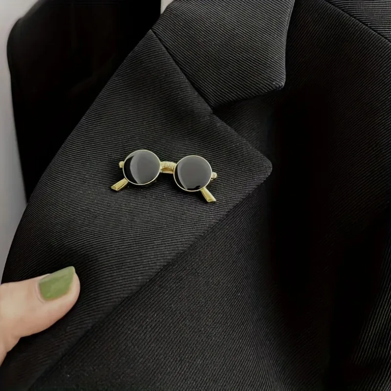Elegant Sunglasses Shape Brooch Jewelry for Women Vintage Style Clothings Decoration